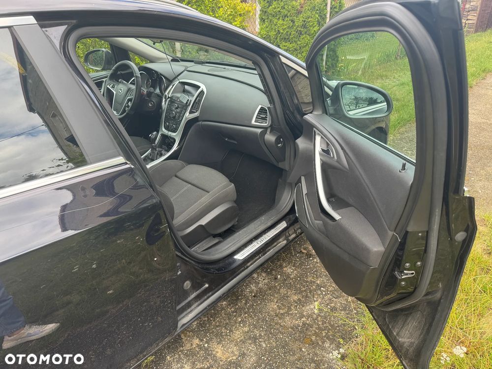Opel Astra IV 2.0 CDTI Sport - 9