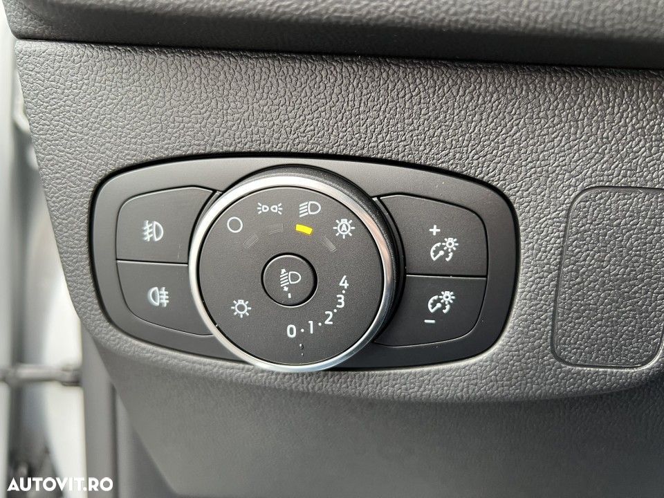 Ford Focus - 22