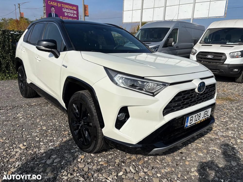 Toyota RAV4 - 6