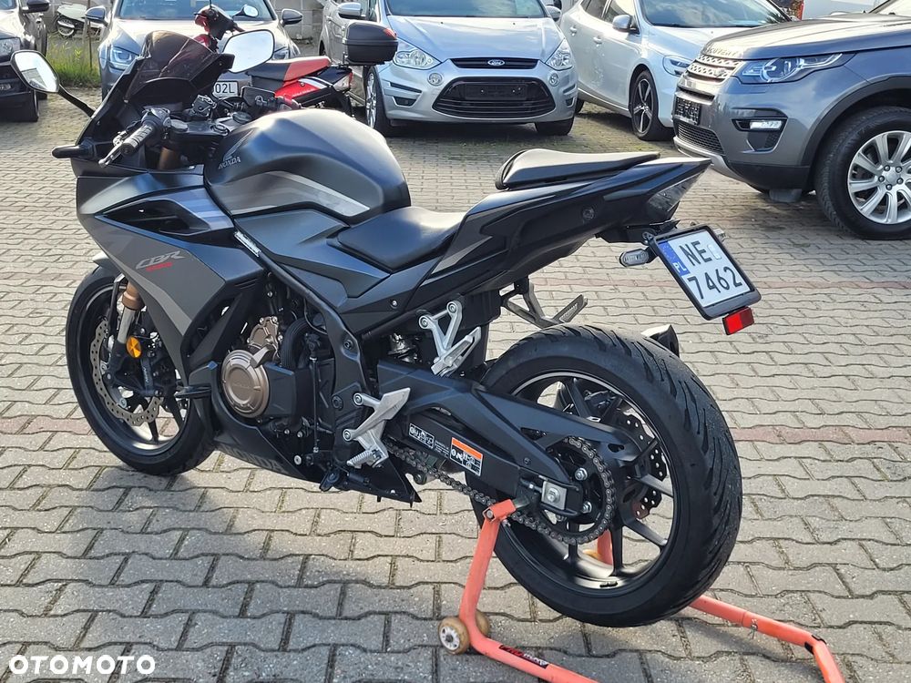 Honda CBR - 17