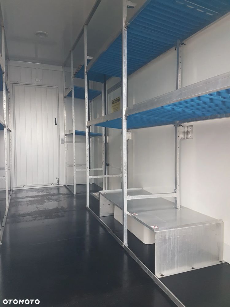 Iveco DAILY KONTENER NISKOPODŁOGOWY 4,43x2,23x2,42 SKLEP FOODTRUCK BAR KLIMA KONIOWÓZ KAMPER - 19