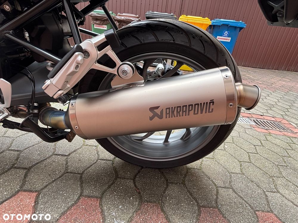 BMW R - 7