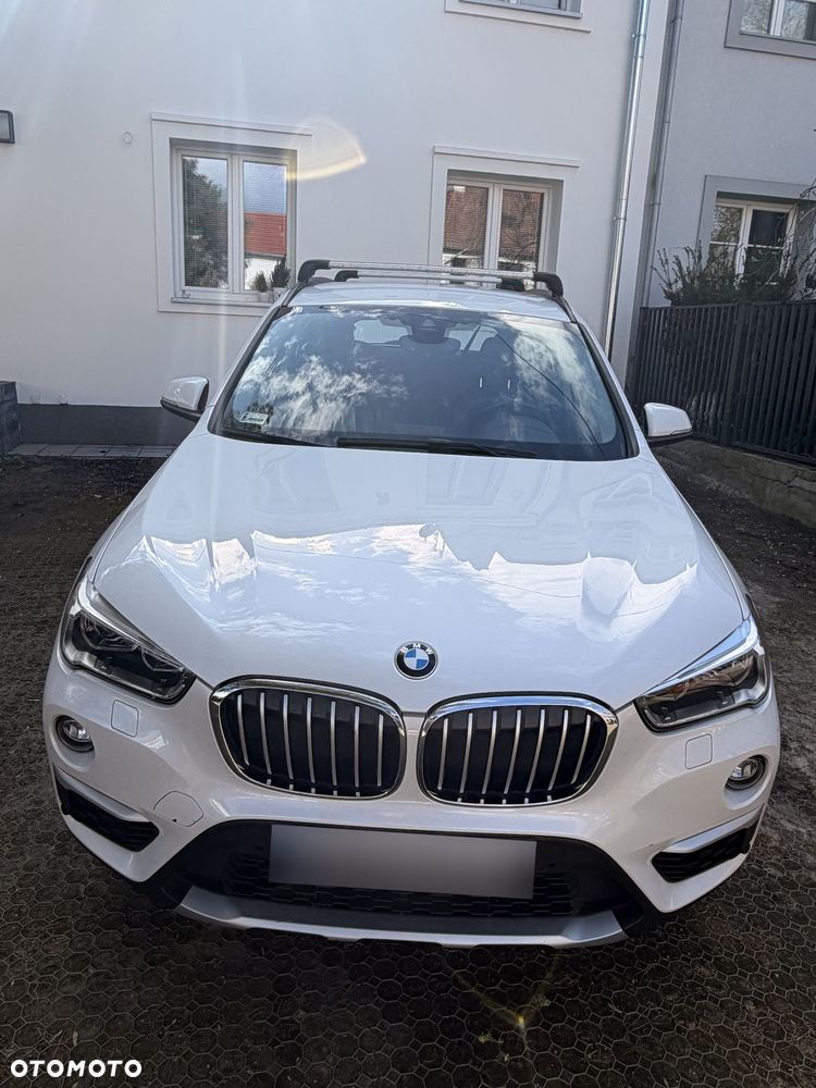 BMW X1 sDrive18i xLine - 4
