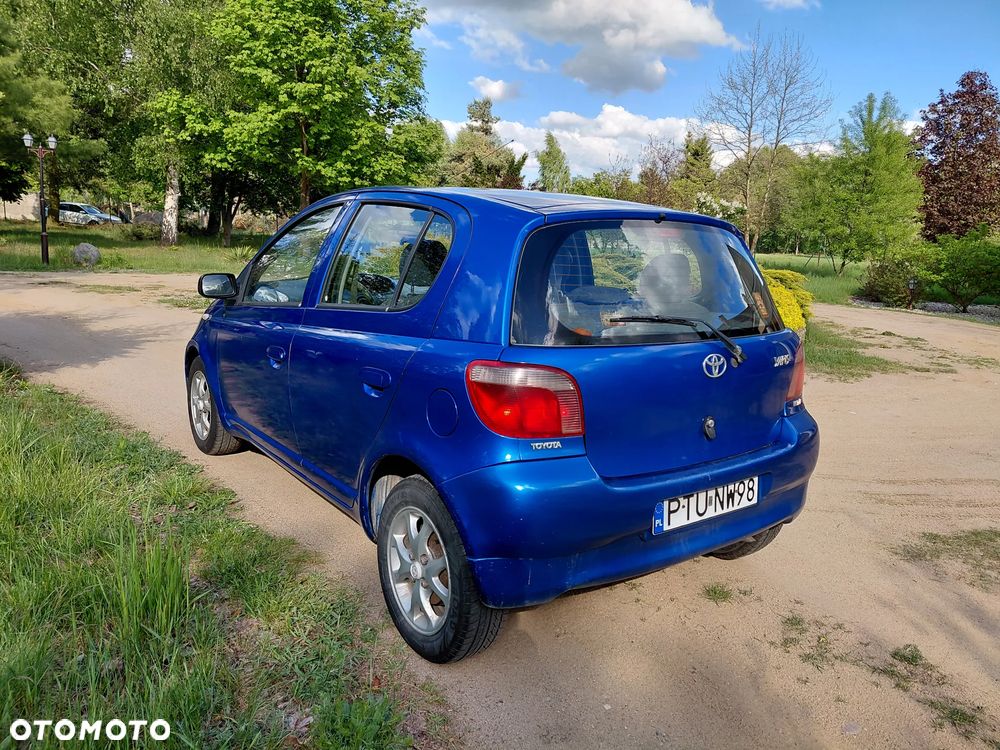 Toyota Yaris 1.3 Luna - 7
