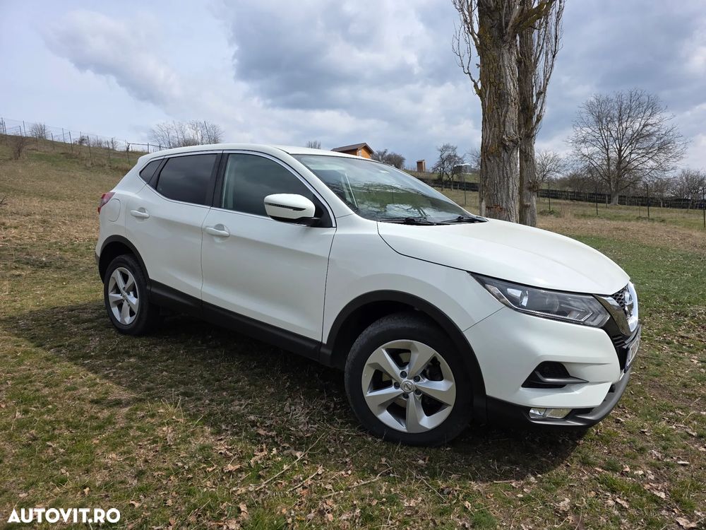 Nissan Qashqai 1.7D 150CP ALL MODE 4X4-I N-Connecta - 3
