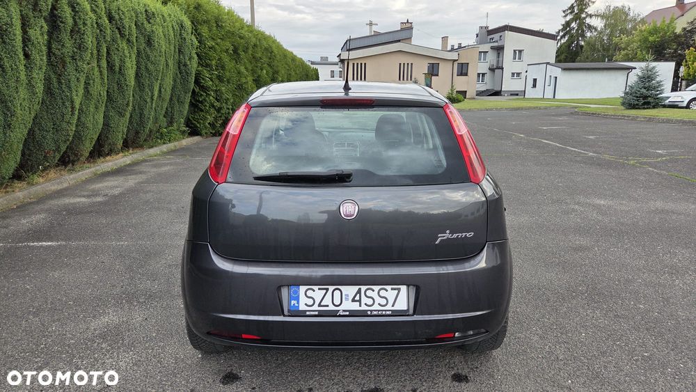 Fiat Punto 1.4 16V Dynamic - 5