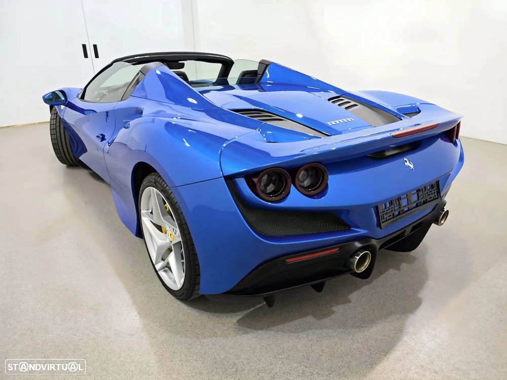 Ferrari F8 Tributo - 3