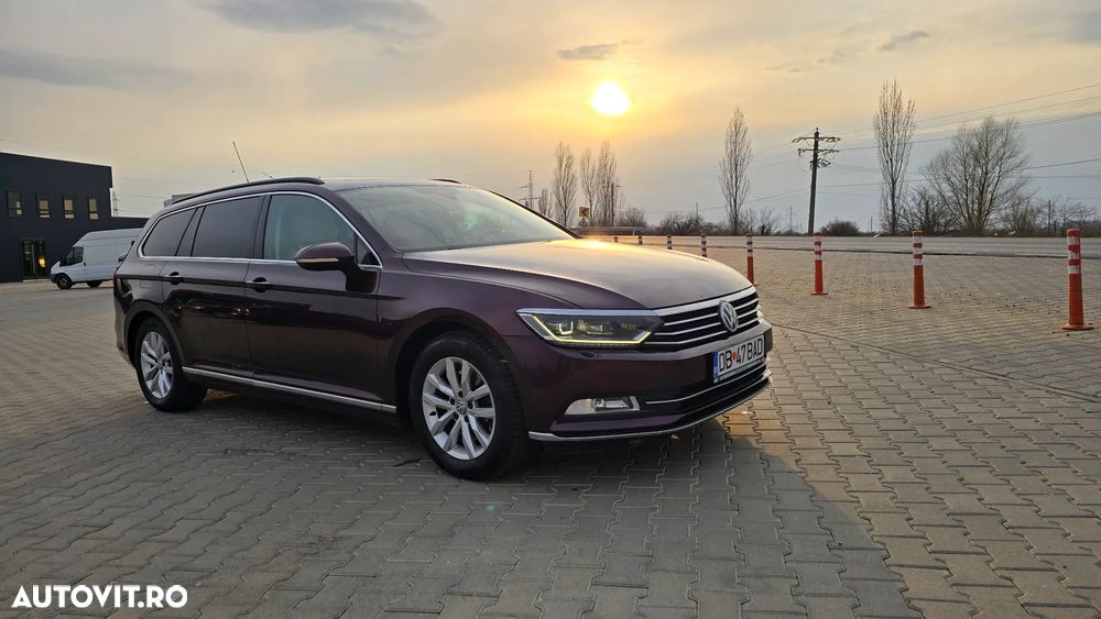 Volkswagen Passat 2.0 TDI DSG Highline - 1