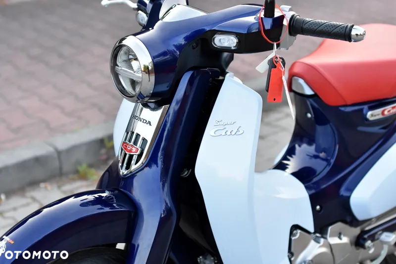 Honda Super Cub - 27