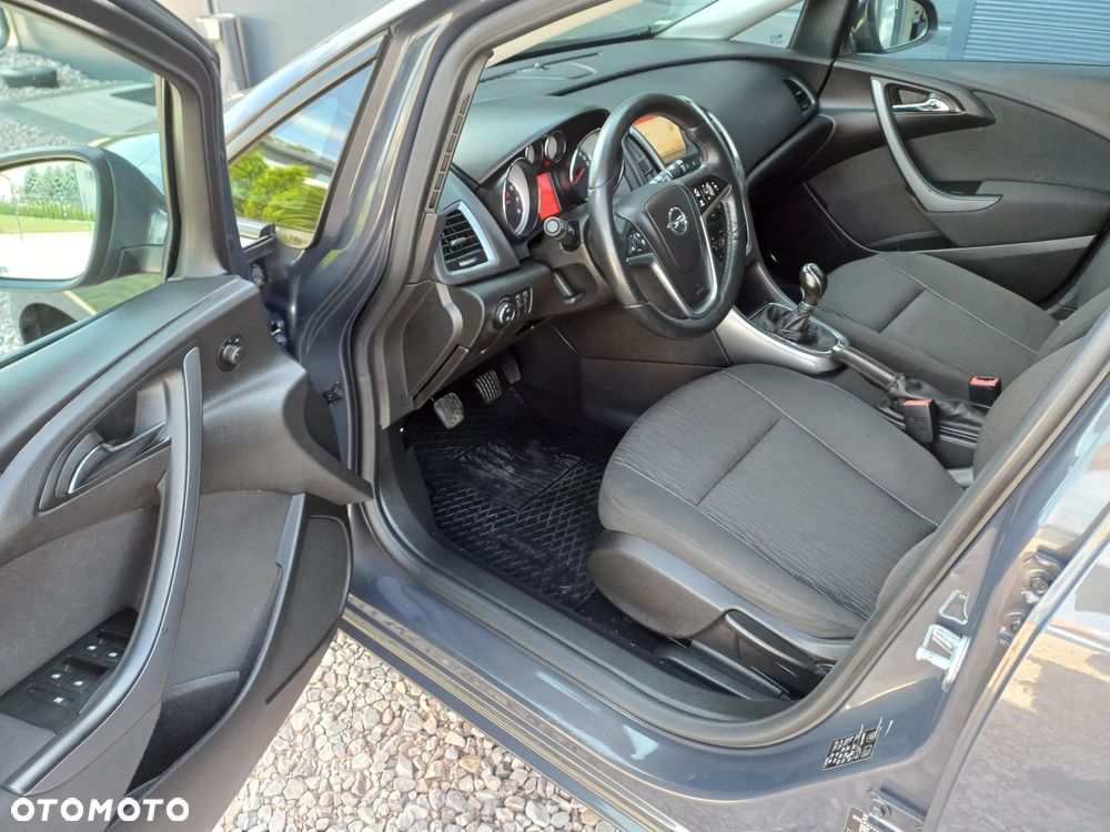 Opel Astra 1.4 Turbo Style - 8