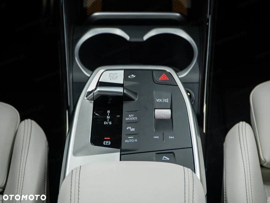 BMW X1 - 12