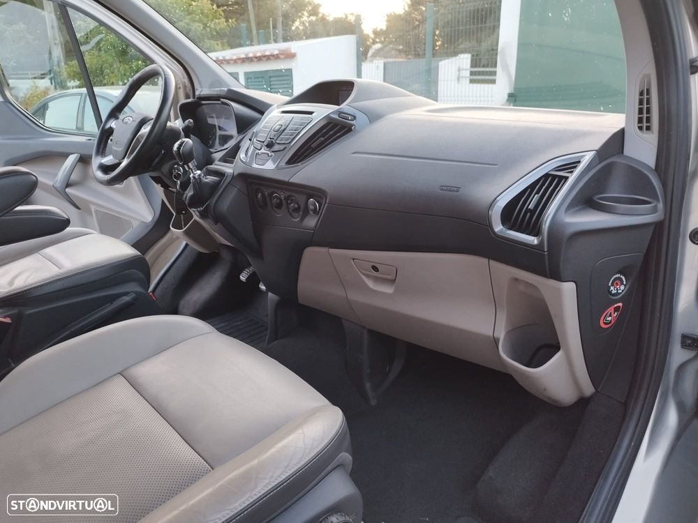 Ford Transit Custom  2.2 Tdci 125 Cv L2H1 Cabine  Dupla 5 Lugares - 22