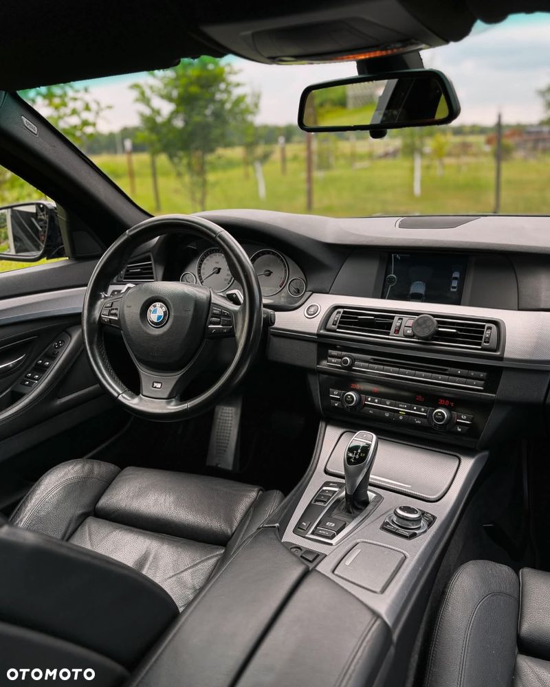 BMW Seria 5 528i Sport-Aut - 8