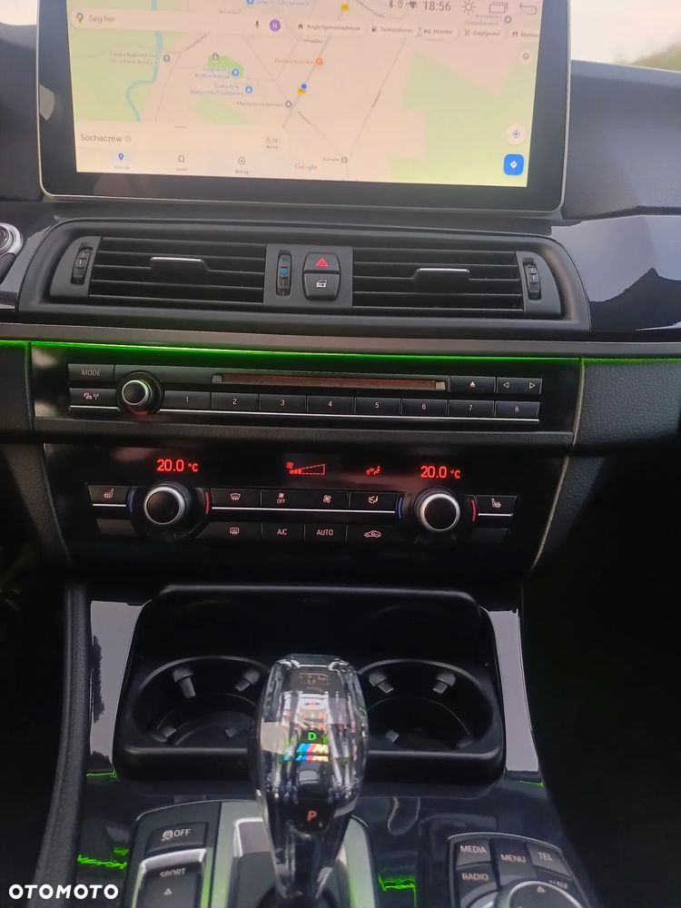 BMW Seria 5 ver-520d-touring - 27