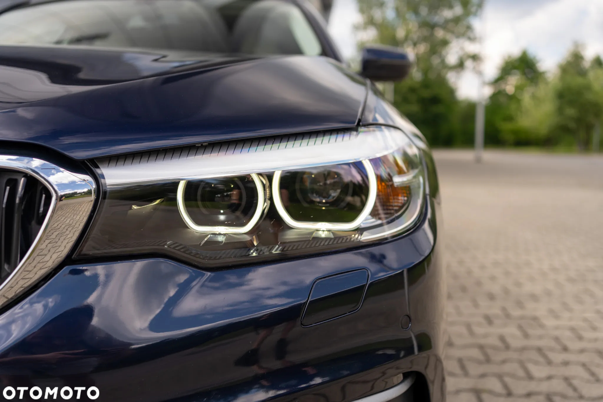BMW Seria 5 520d Luxury Line - 9