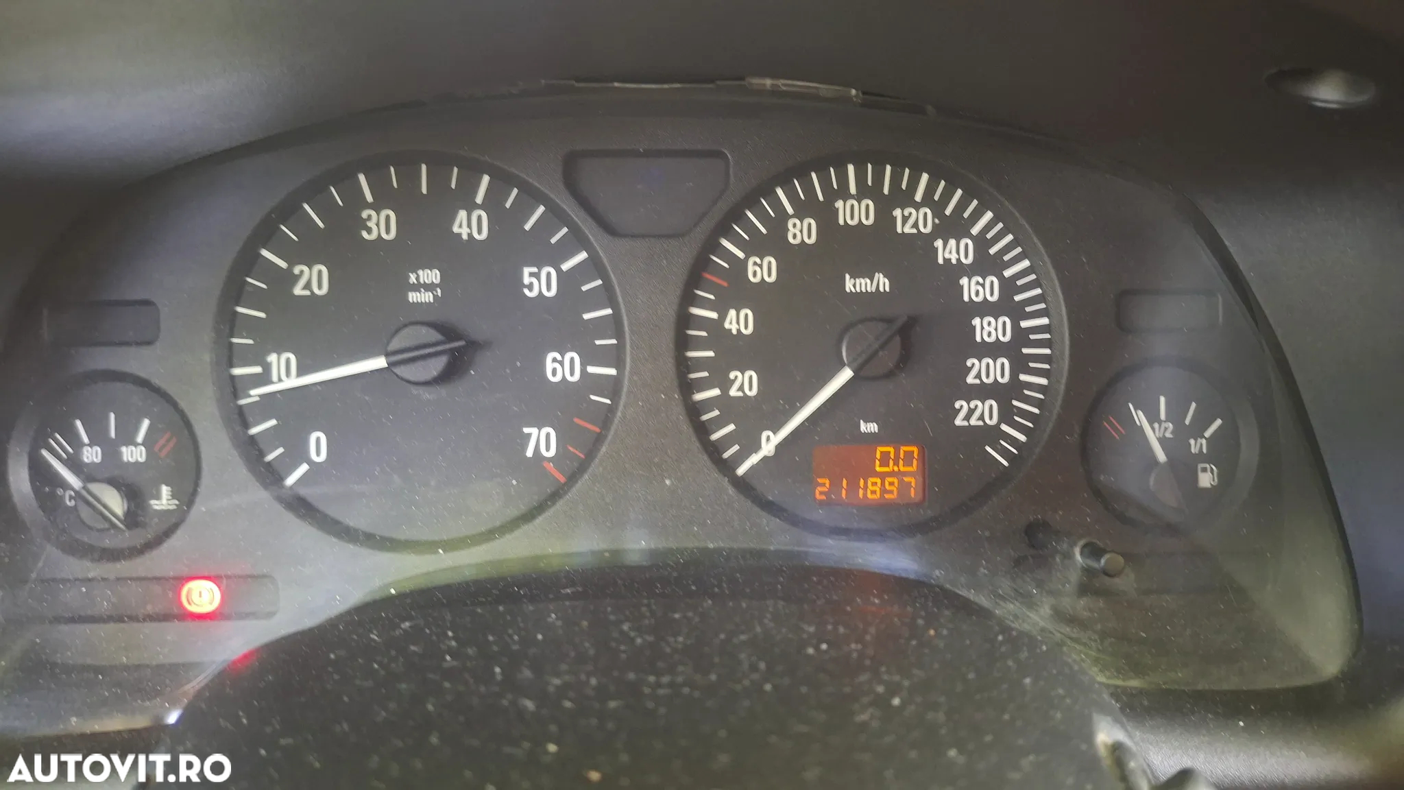 Opel Astra - 17