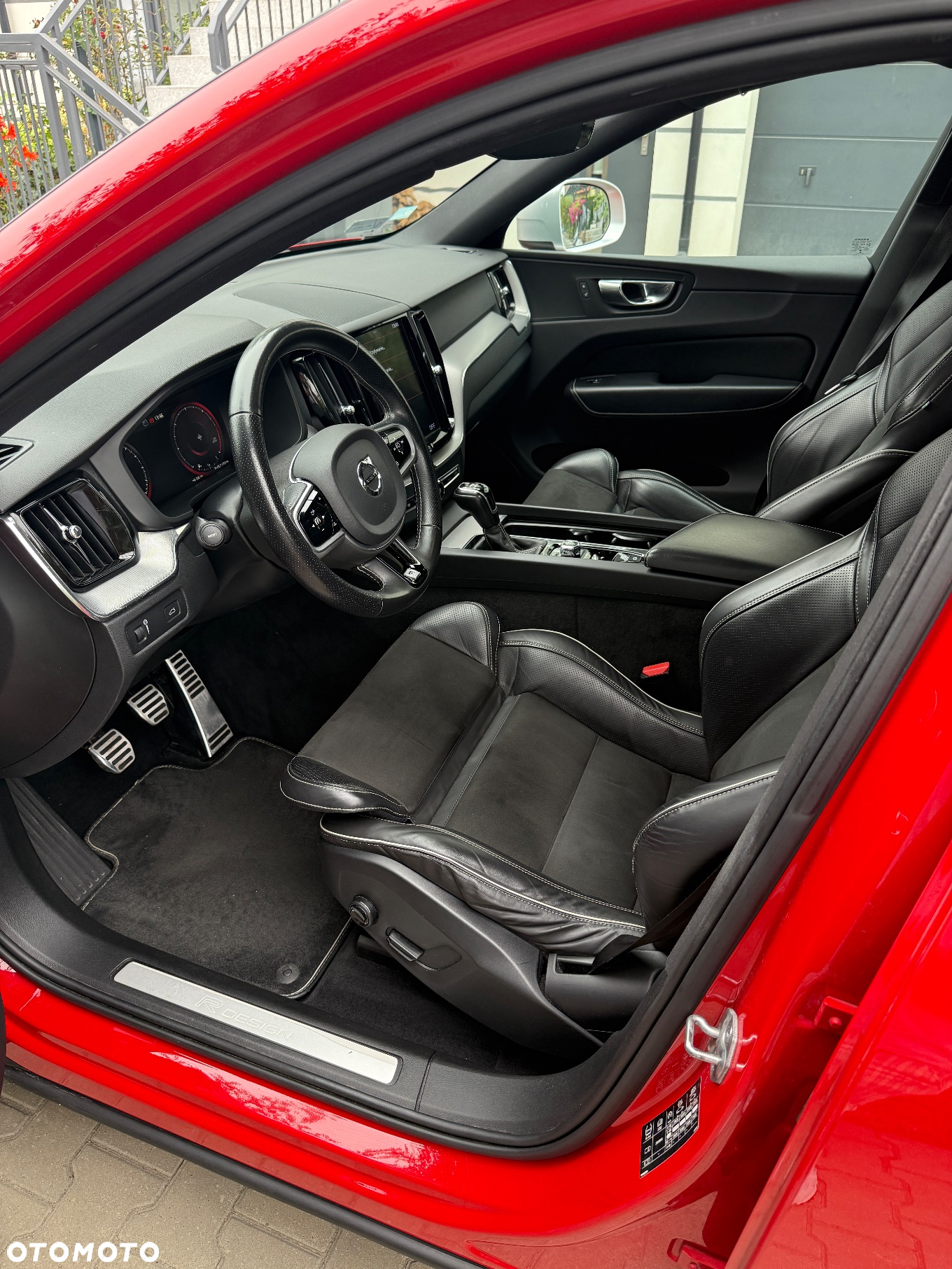Volvo XC 60 D3 R-Design - 8