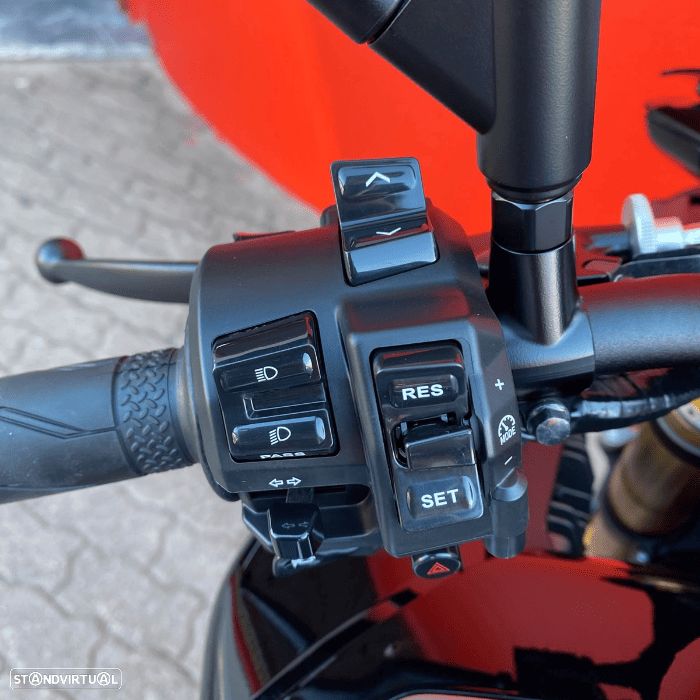 Yamaha MT-10 SP - 9