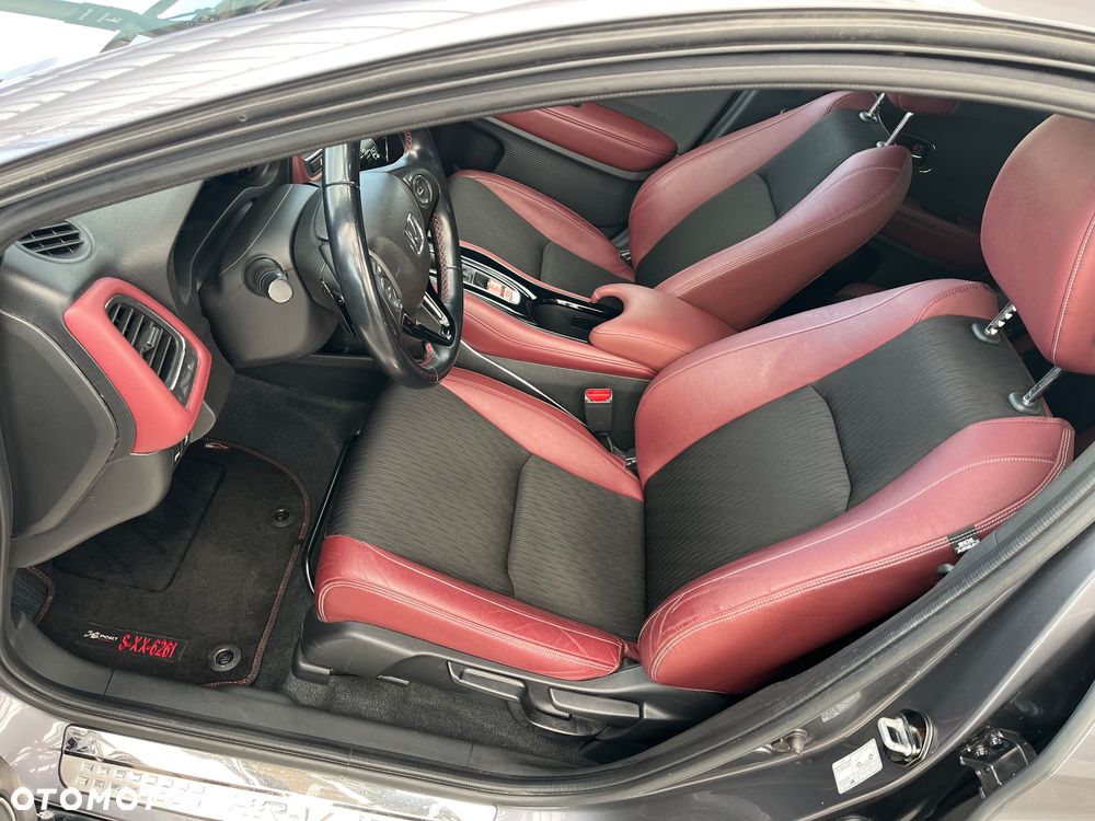 Honda HR-V 1.5 i-VTEC TURBO CVT Sport - 35