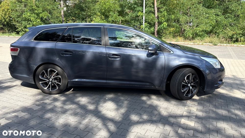 Toyota Avensis 1.8 Multidrive S Sol - 7