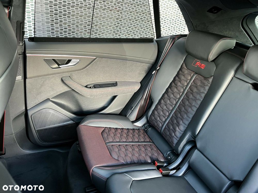 Audi RS Q8 - 27