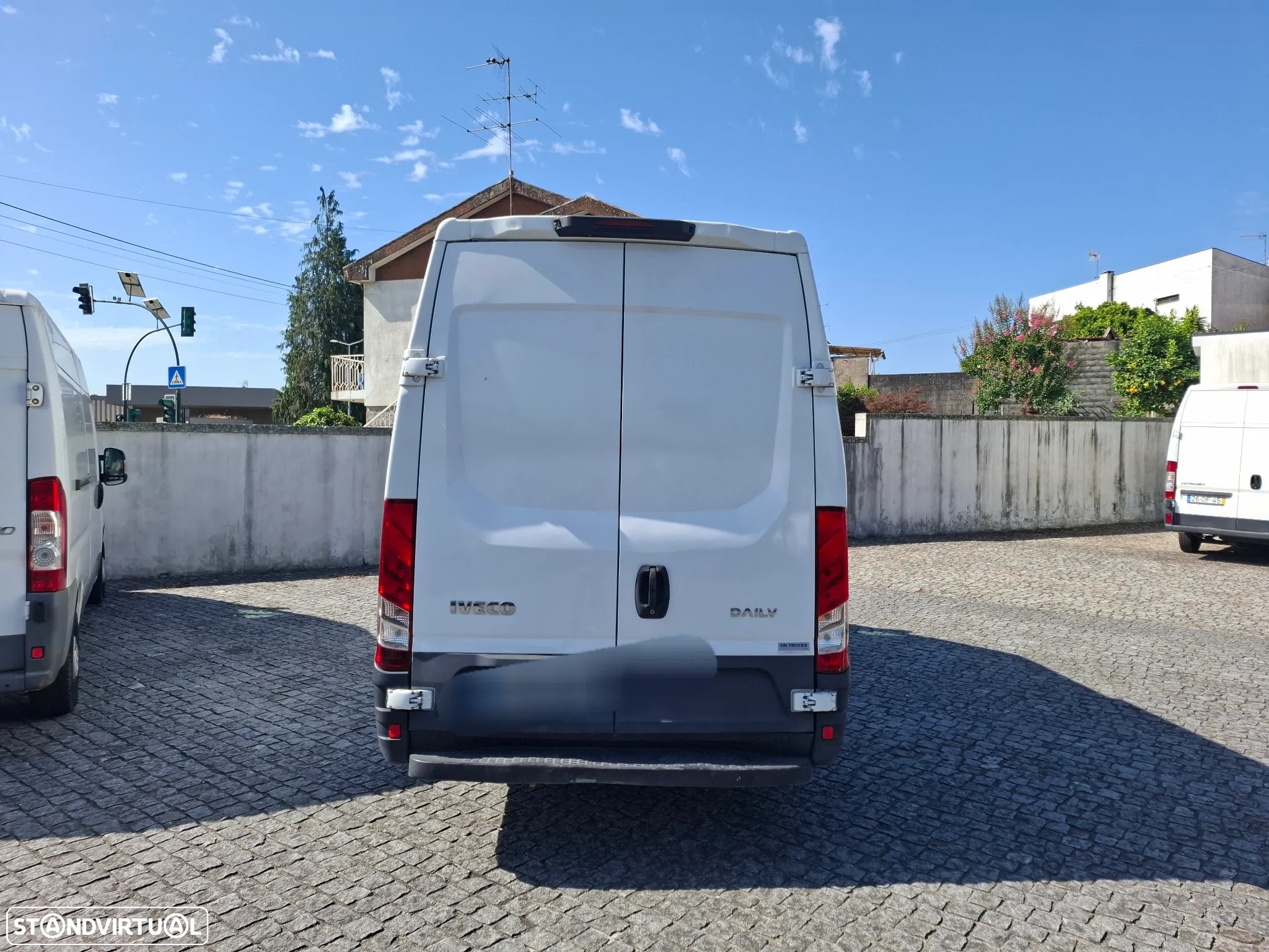 Iveco DAILY 2.3CDTI ISOTÉRMICO MOTOR DE FRIO - 13