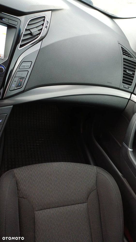 Hyundai i40 2.0 GDI Premium - 25