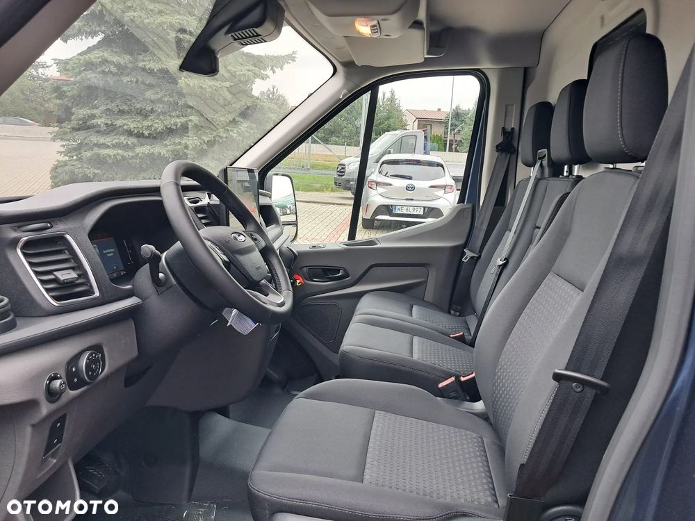 Ford Transit - 15