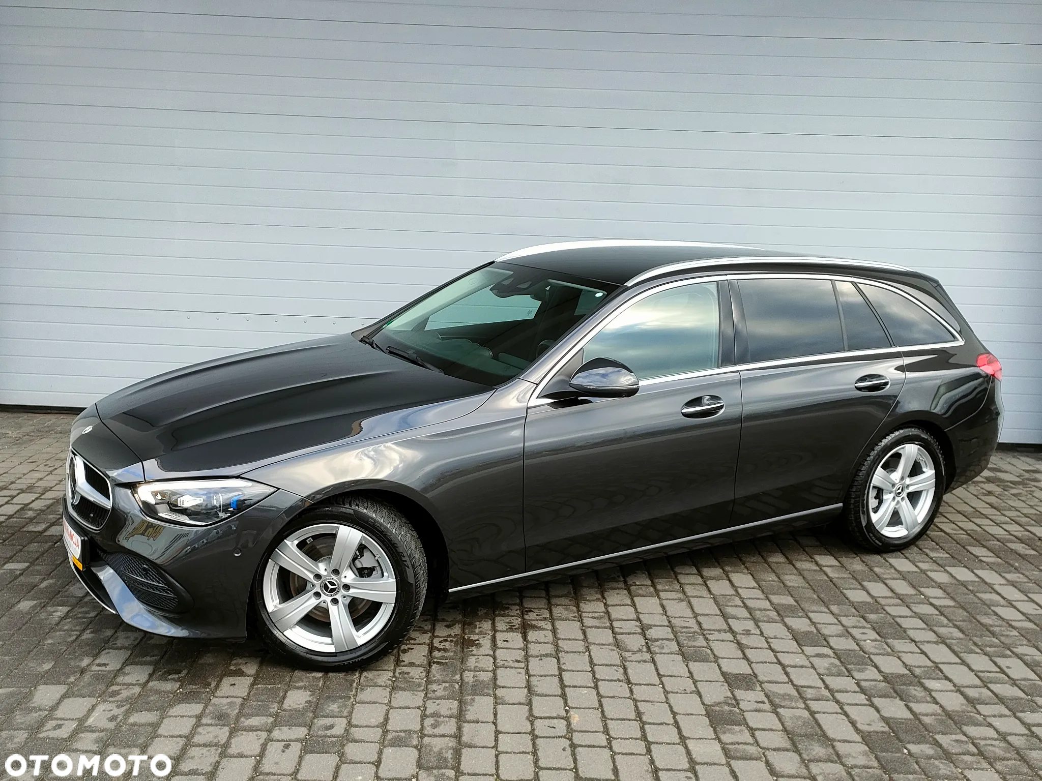 Mercedes-Benz Klasa C 220 d 4Matic T 9G-TRONIC Avantgarde - 2