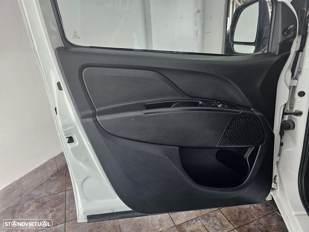Fiat doblo cargo - 15