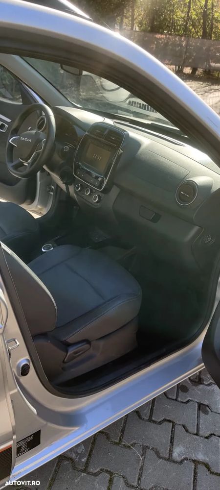 Dacia Spring Expression - 14