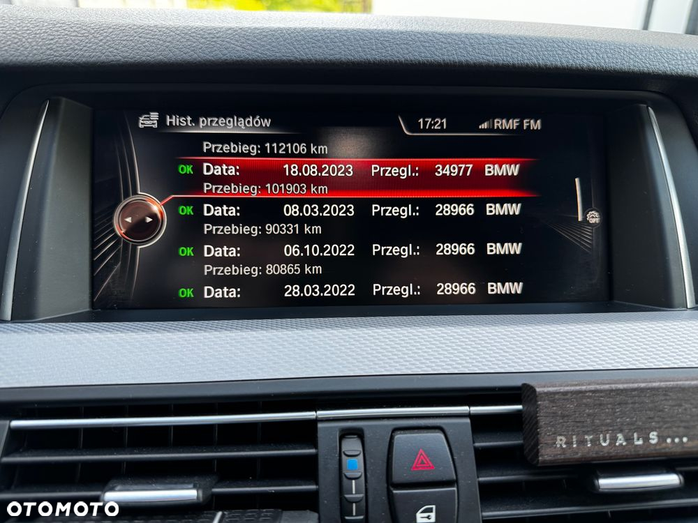 BMW Seria 5 520d xDrive - 33