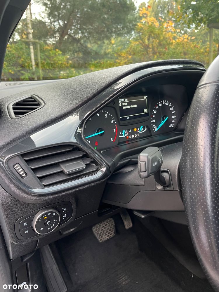 Ford Fiesta 1.0 EcoBoost S&S ST-LINE - 25