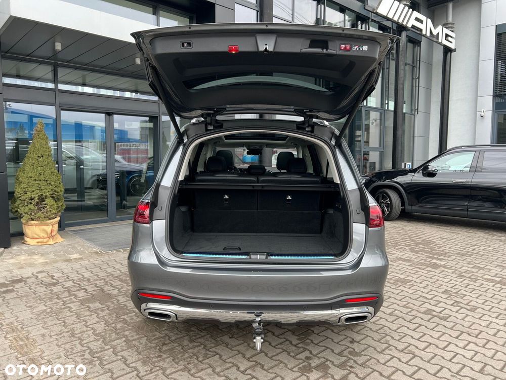 Mercedes-Benz GLS - 25