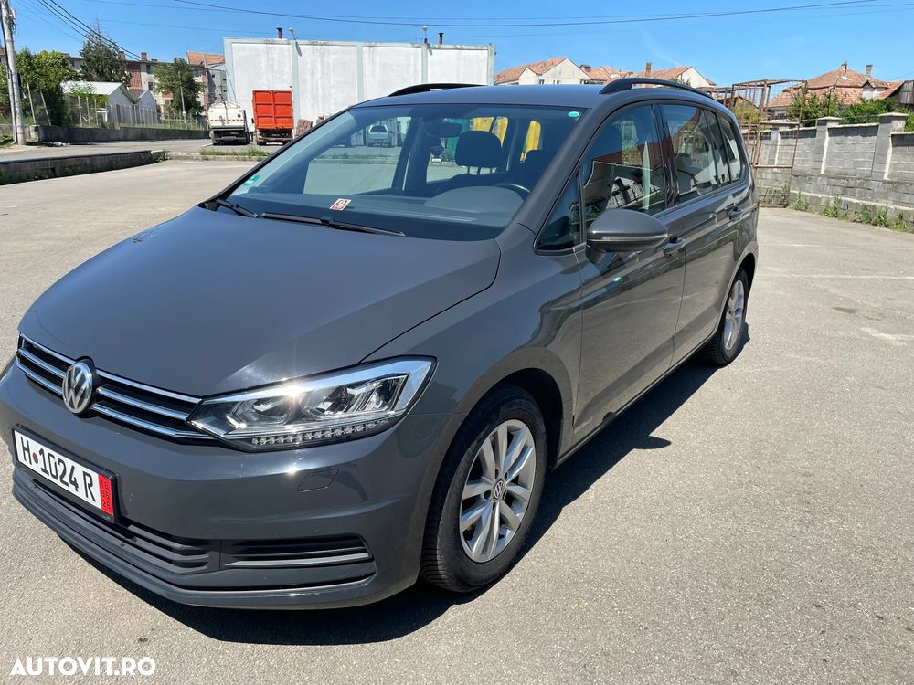 Volkswagen Touran 2.0 TDI SCR DSG Comfortline - 3