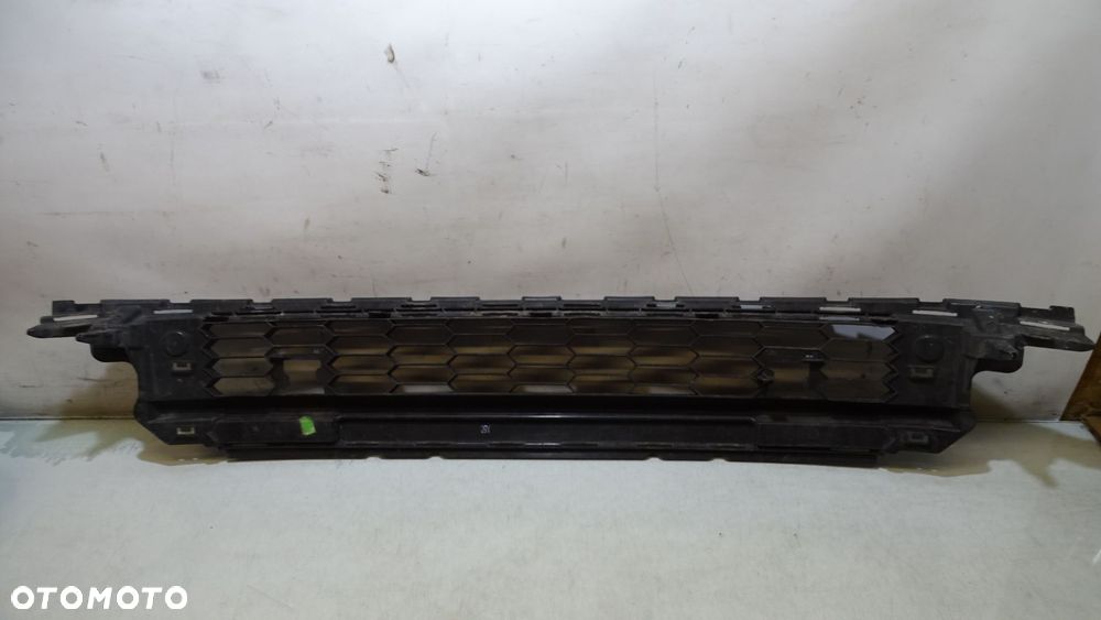 KRATKA ZDERZAKA PRZÓD SKODA KODIAQ  565853677E - 2