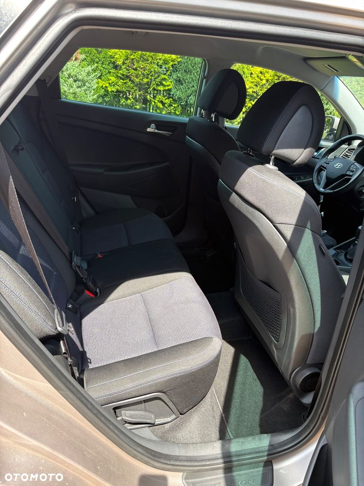 Hyundai Tucson 1.7 CRDI BlueDrive Comfort 2WD - 8