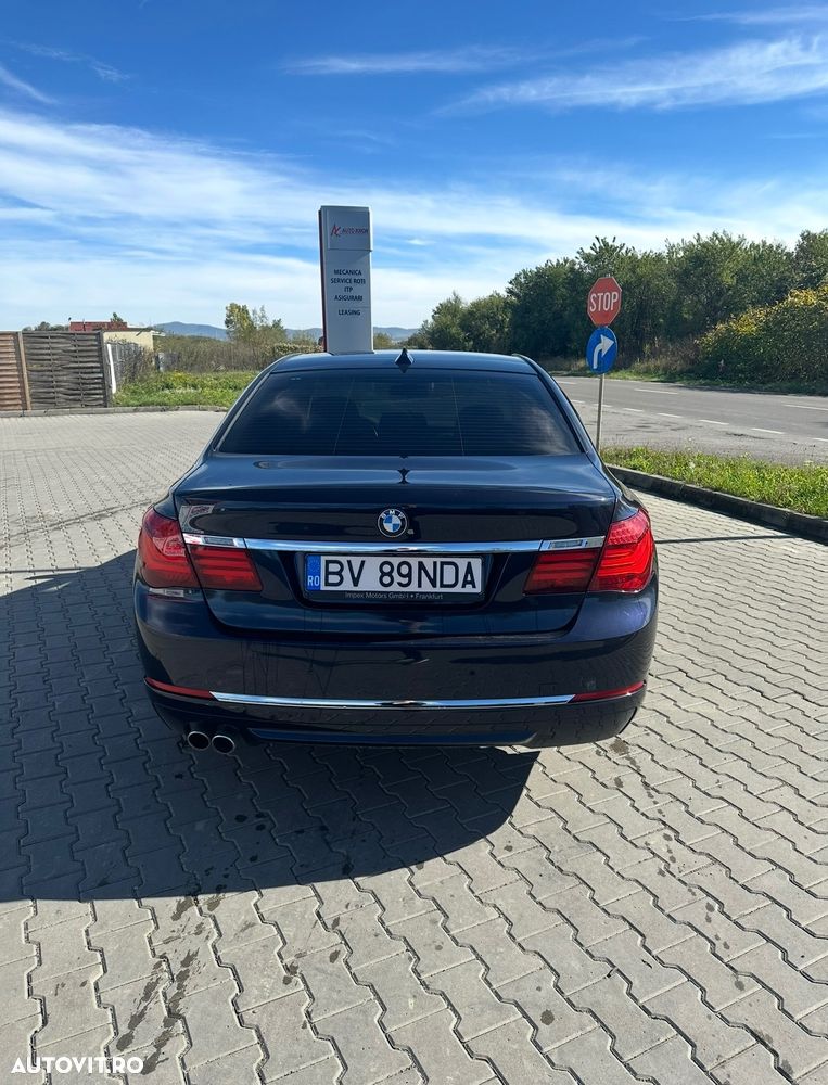BMW Seria 7 730d xDrive - 2