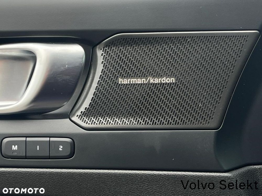 Volvo XC 40 - 29