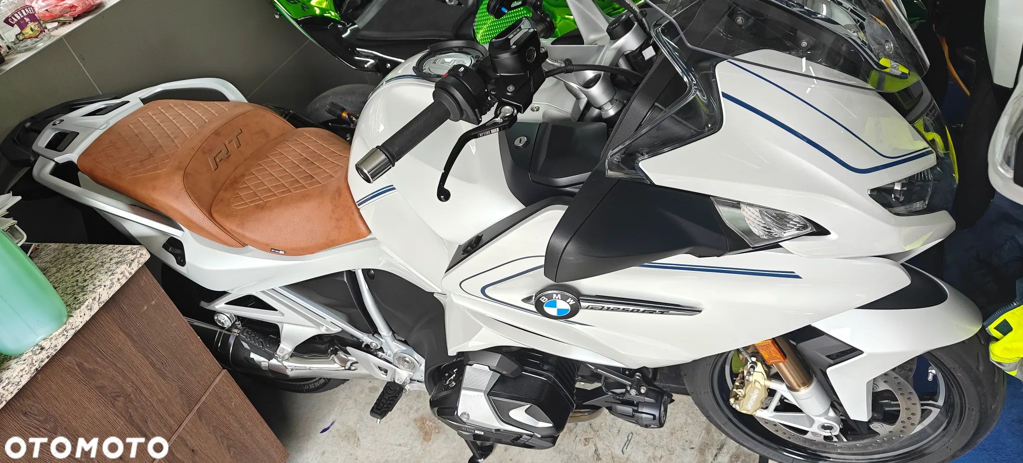 BMW RT - 1