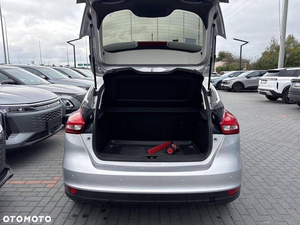 Ford Focus - 23