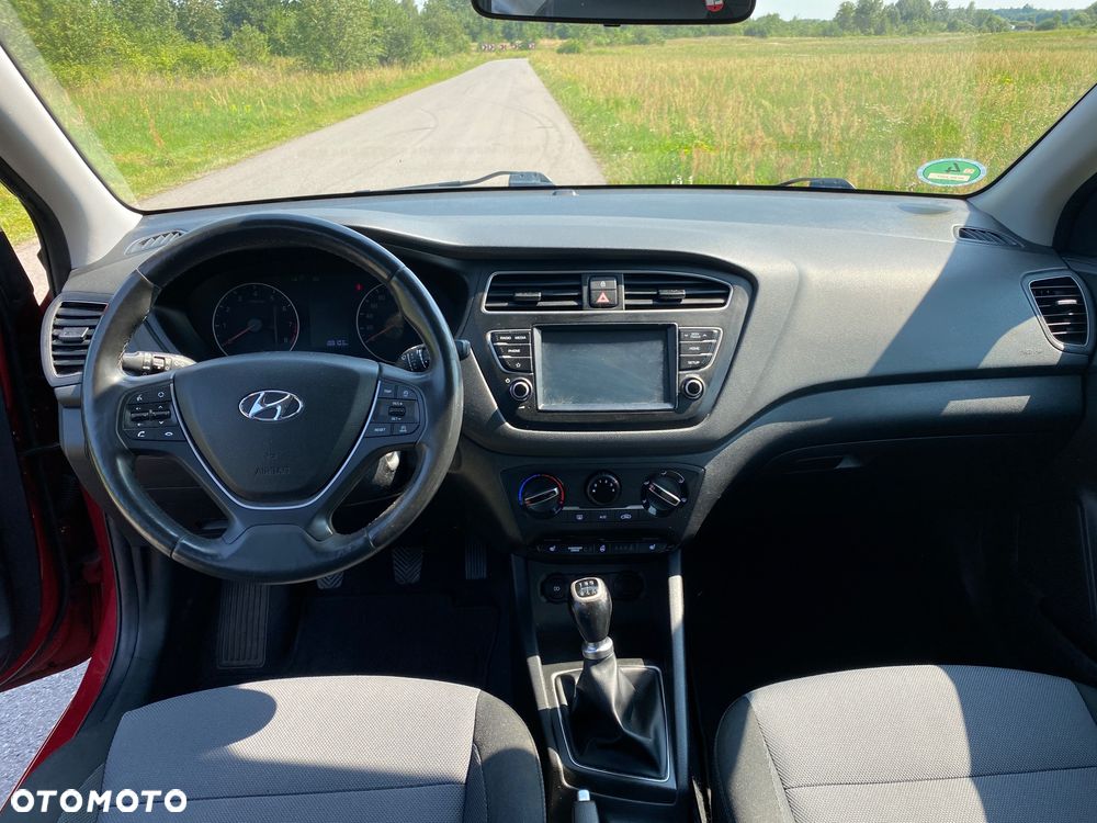 Hyundai i20 1.2 Comfort - 17