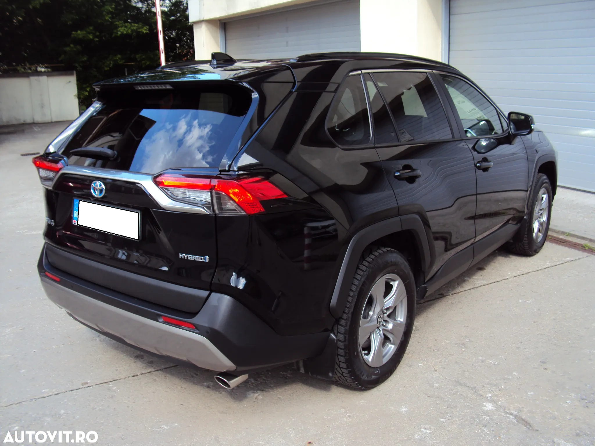 Toyota RAV4 2.5 Hybrid VVT-iE 4x4 Dynamic - 4