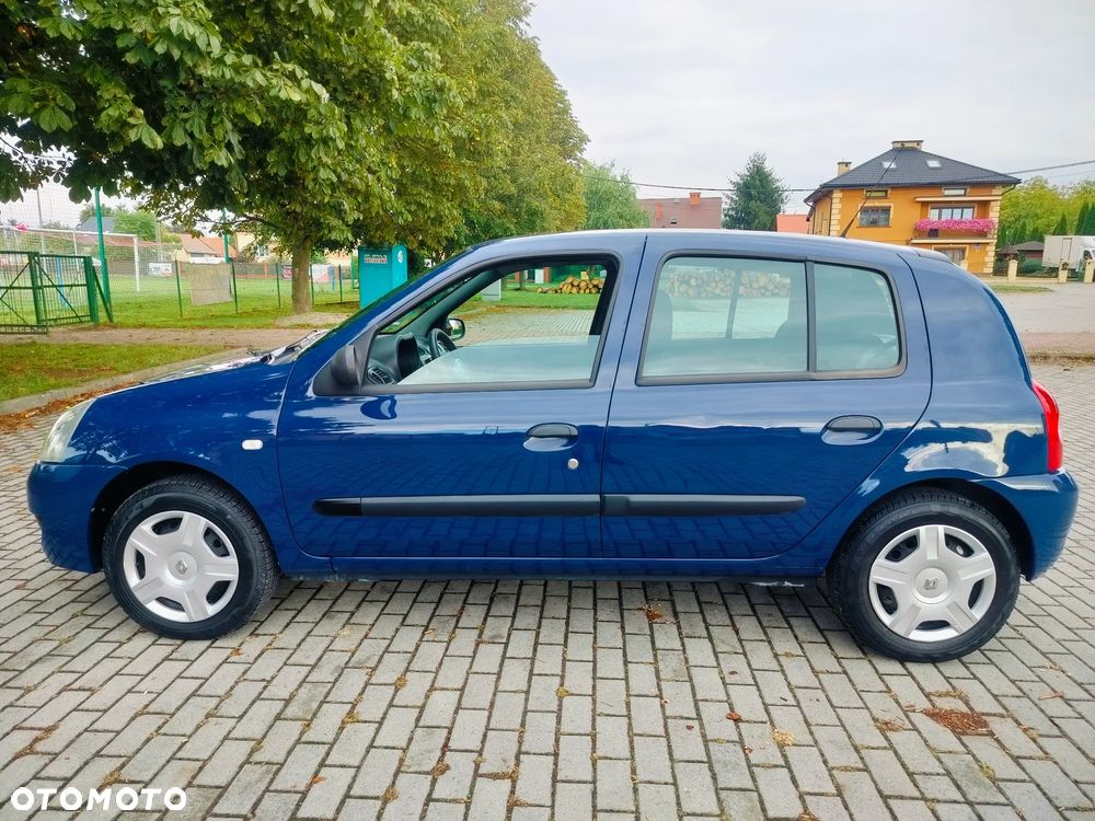 Renault Clio 1.2 16V Expression - 9
