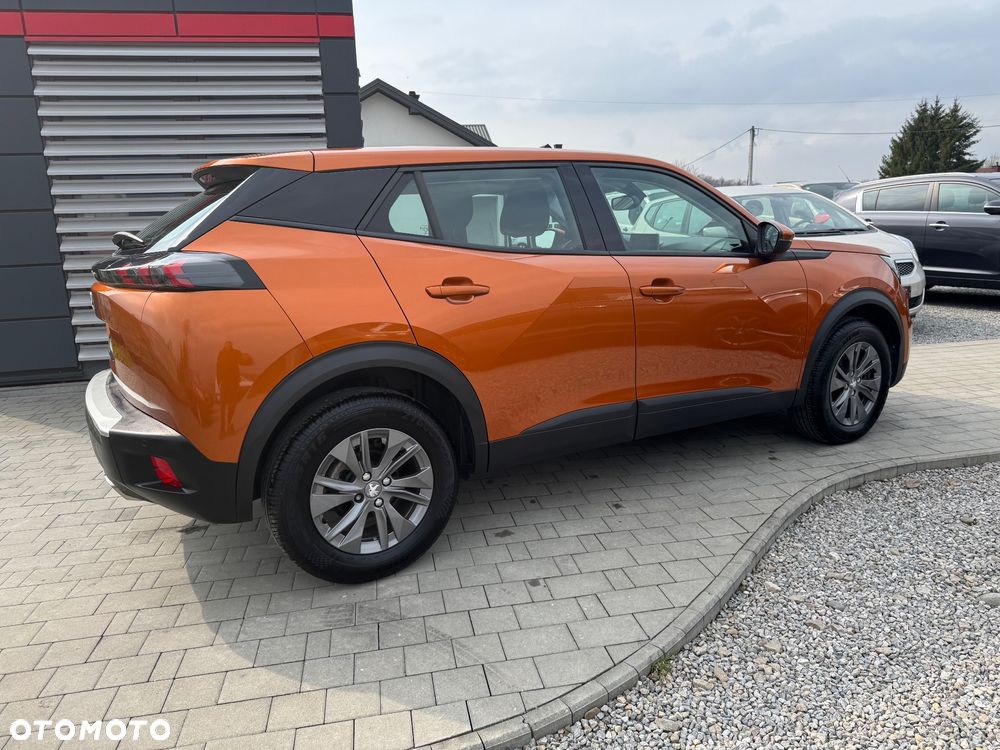 Peugeot 2008 1.2 PureTech Active S&S EAT8 - 15