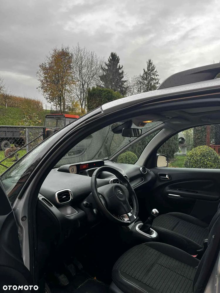 Citroën C3 Picasso 1.6 HDi Exclusive - 6