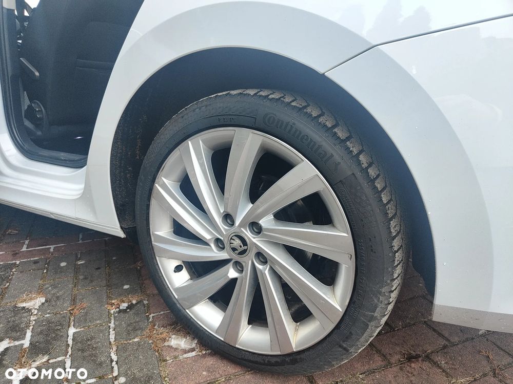 Skoda Octavia 2.0 TDI Style DSG - 13