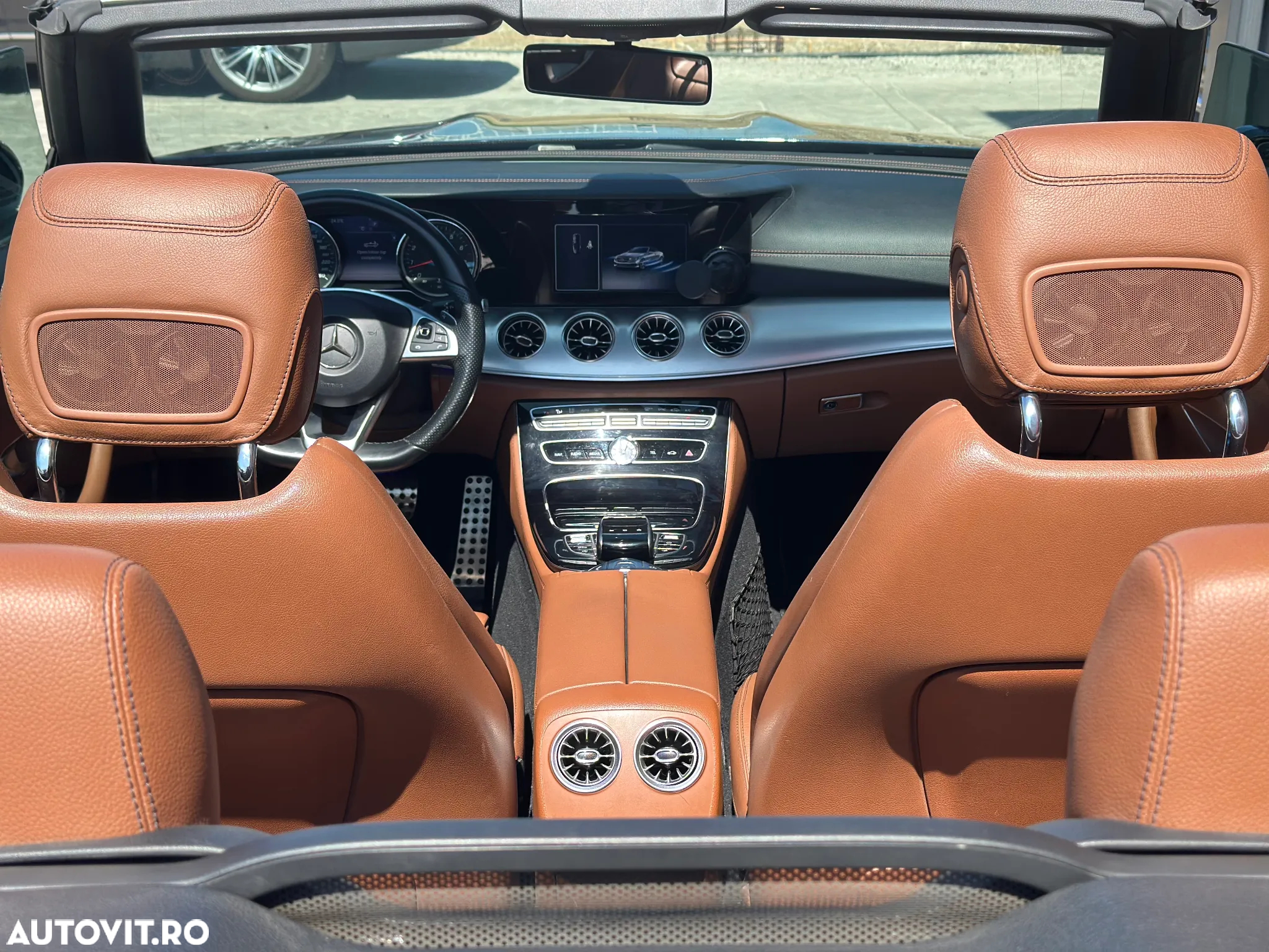 Mercedes-Benz E - 18