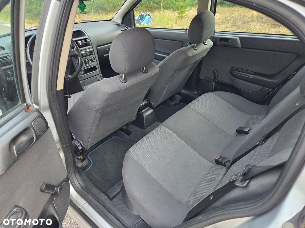 Opel Astra 1.7 CDTI Enjoy - 14