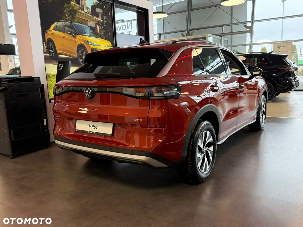 Volkswagen T-Roc - 3